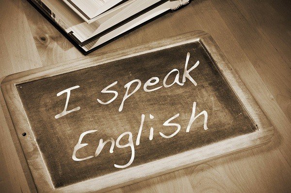 Học tiếng Anh là điều cần thiết và bắt buộc khi du học Anh Quốc